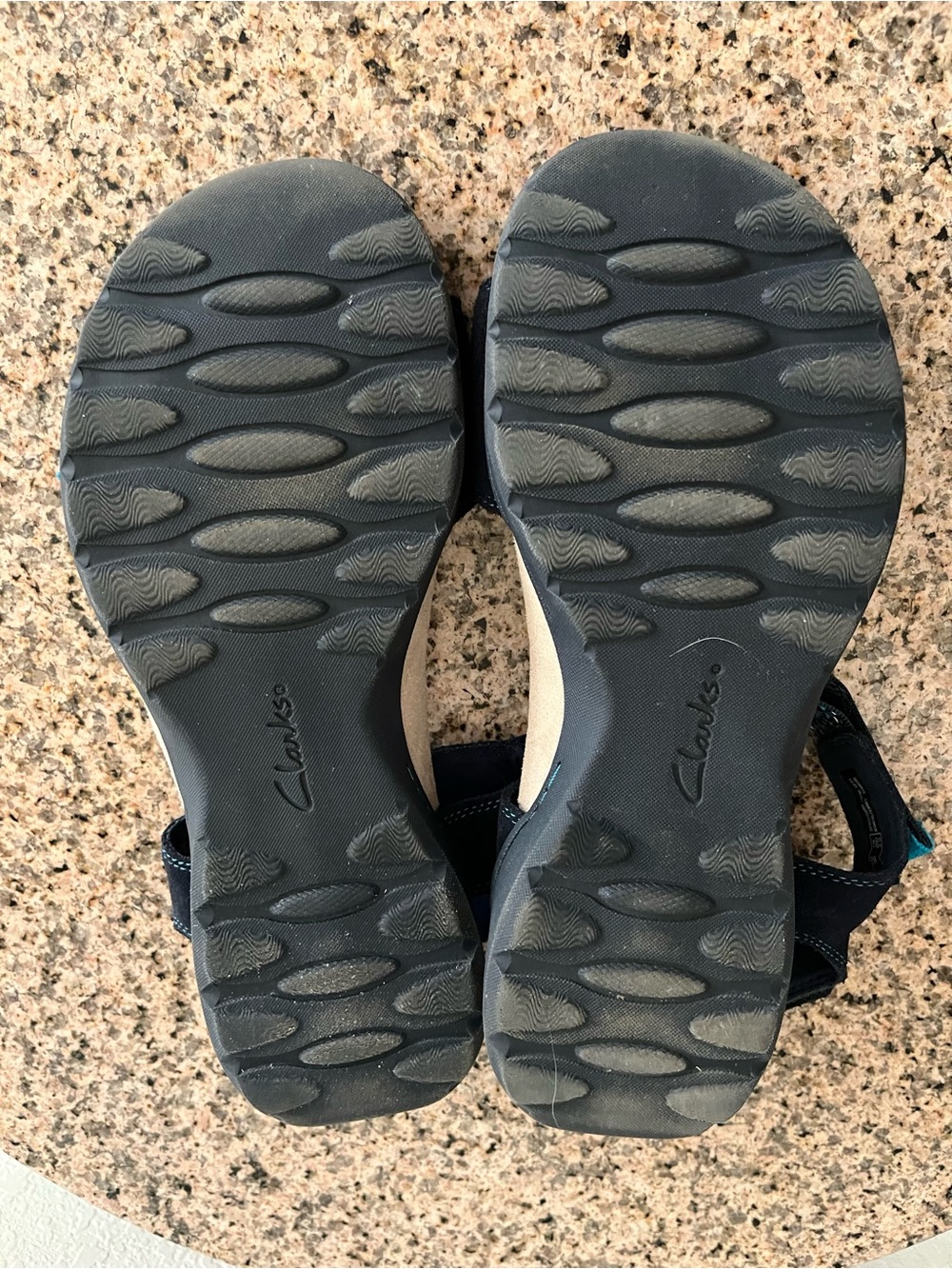 Clarks Navy Suede Adjustable Strap Sandals with Teal Accents Sz 9 - Picture 4 of 5